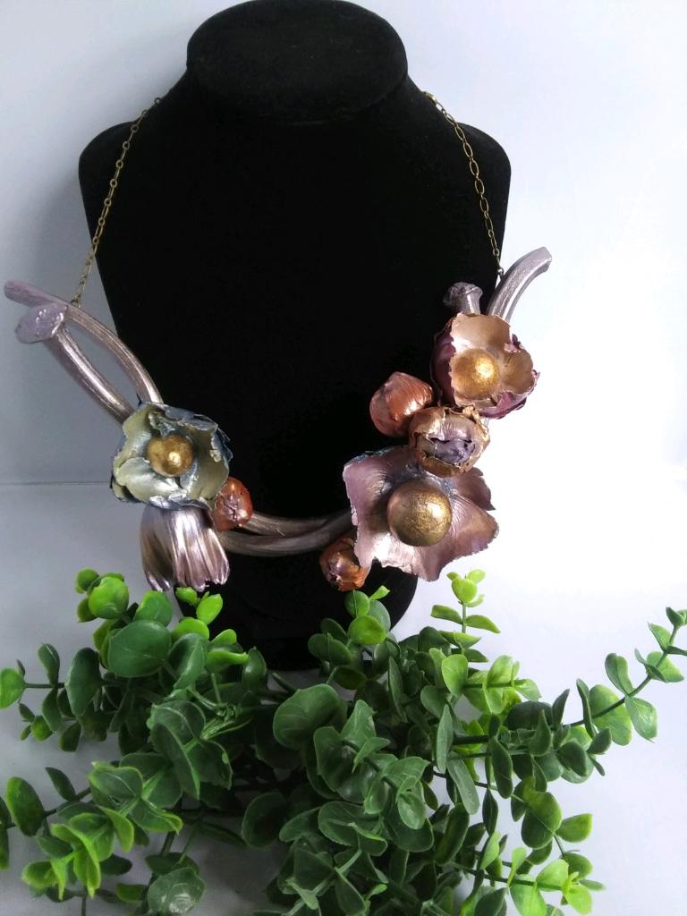 "Songhai Rose" Gourd Necklace